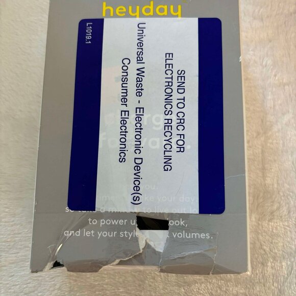 Brand New Heyday 10ft. USB-C Braided Charging Cable in Black, White & Gun Metal - Picture 5 of 5